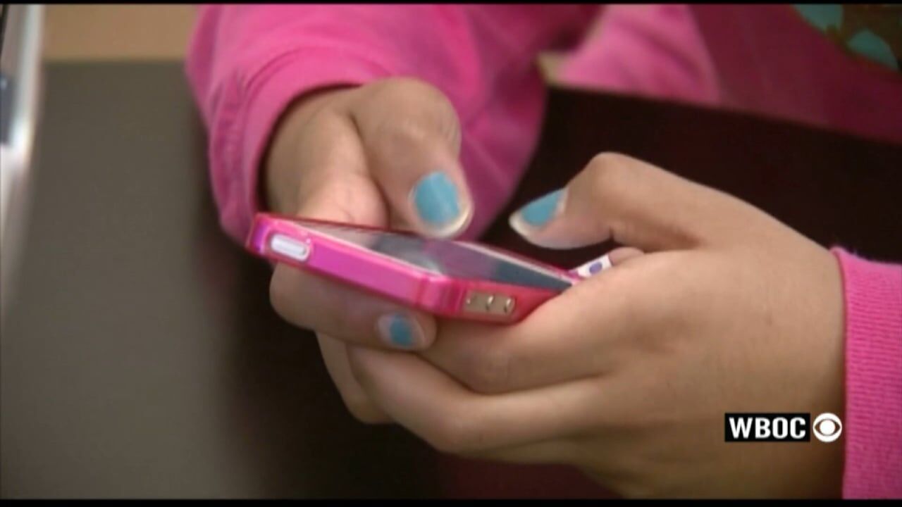 Dorchester County Considers Doubling 911 Emergency Service Fee to Phone Bills